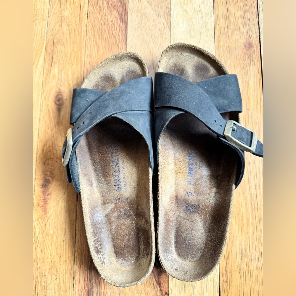 Navy Crisscross Birkenstocks Buckle Slide Sandals